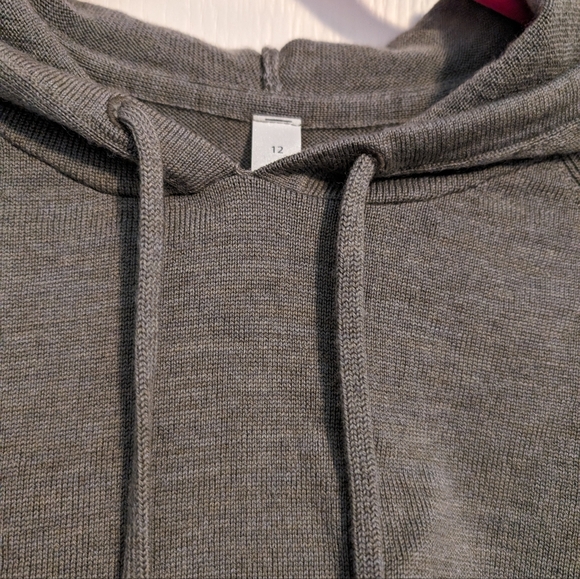 Lululemon Hoodie sweater - Picture 2 of 3